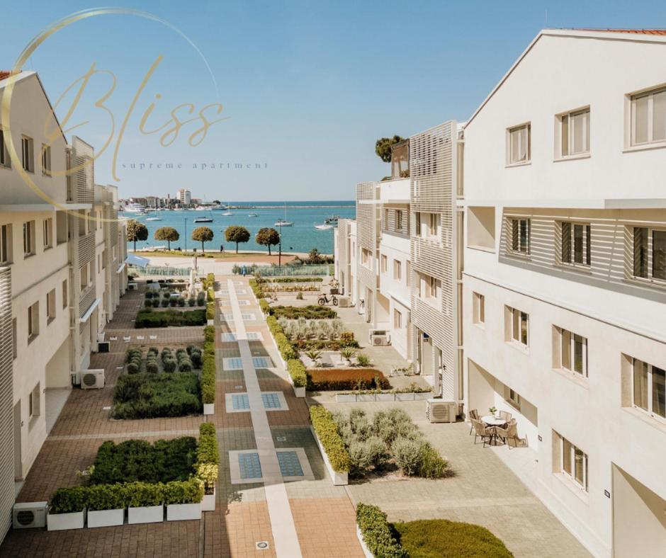Supreme Apartment Bliss Umag Exteriör bild
