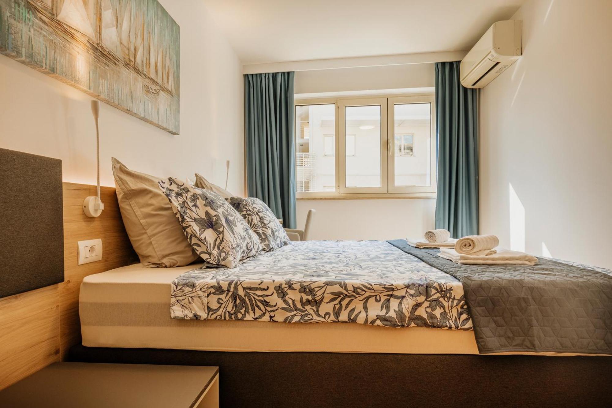 Supreme Apartment Bliss Umag Exteriör bild